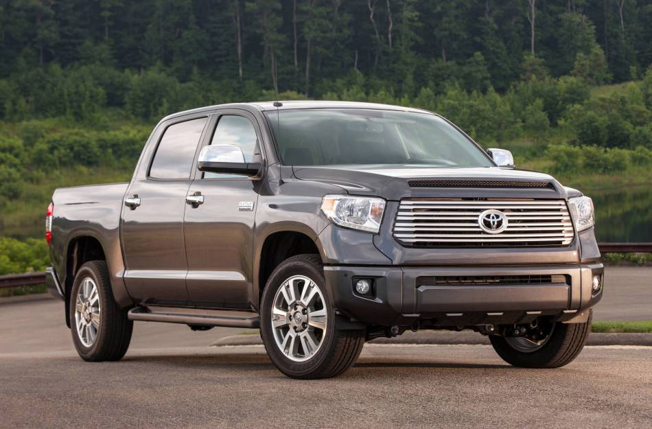 AUTOREVIEWERS.COM | 2014 Toyota Tundra Crewmax: Trucking Limo Style