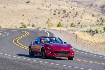With a competitive price in the convertible category, the 2019 Mazda MX-5 Miata Club RF is loaded with standard features, including 17-inch high performance tires and a power retractable hardtop roof.